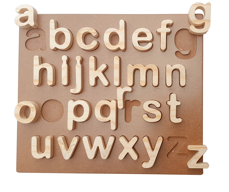 SMALL abcd PLATE (PINE WOOD)