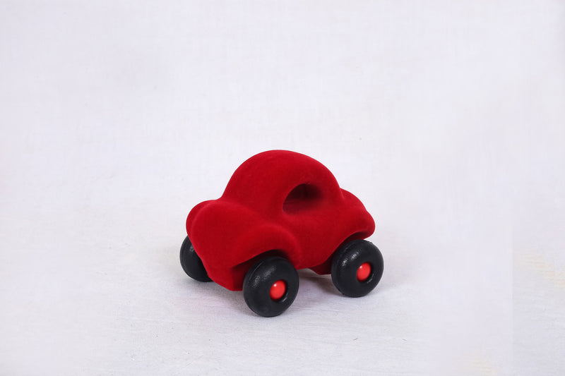 The Little Wholedout Car (0 to 10 years)(Non-Toxic Rubber Toys)